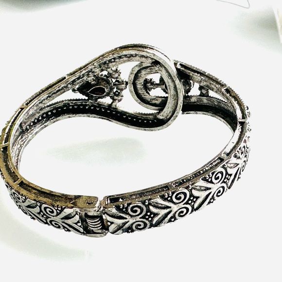 Hallow Cuff Bangle - Picture 3 of 5